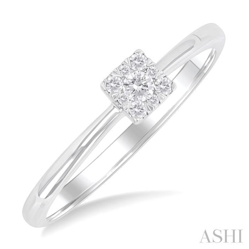 PRINCESS SHAPE LOVEBRIGHT PETITE DIAMOND RING